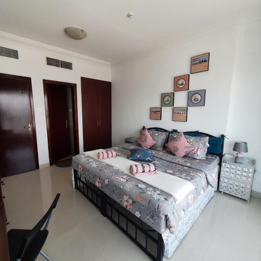 Beach Side Private Room At Sharjah-Dubai Border 외부 사진