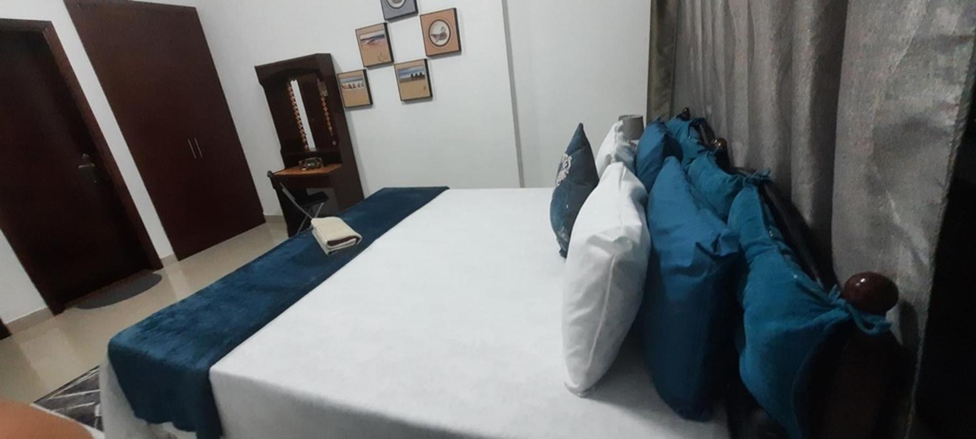 Beach Side Private Room At Sharjah-Dubai Border 외부 사진